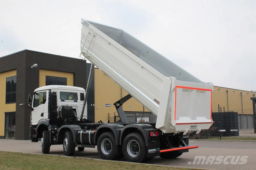 MAN TGS 41.440 MAN TGS 41.440 BB 8X4 EuromixMTP Mulden Tippbil