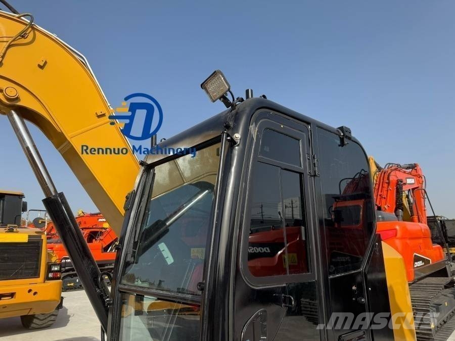 CAT 308 E 2 小型挖掘机