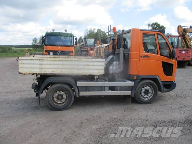 Multicar M 26 M 27 30 31 Fumo Hako Kipper 4x4 Pašizgāzējs