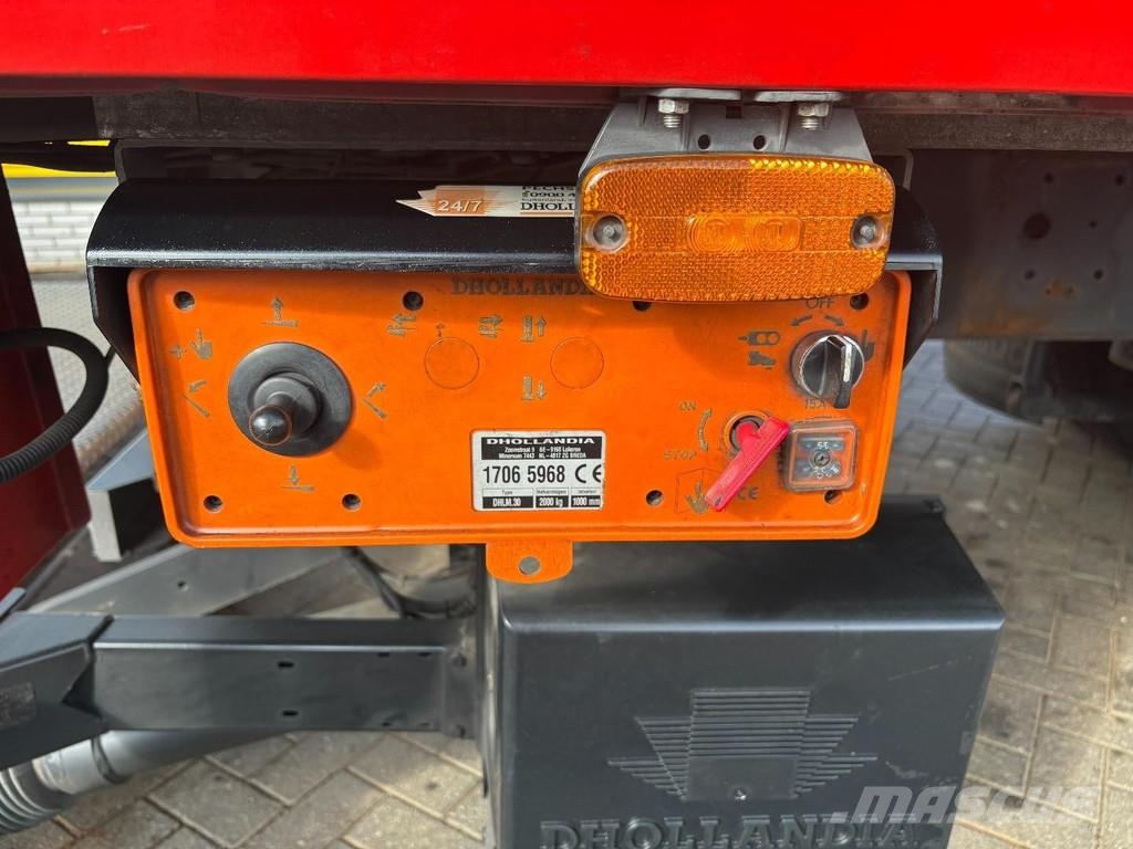 DAF CF 230 + DHOLLANDIA LOADLIFT + 19 TON + BOX 7.46 M Bakwagens met gesloten opbouw