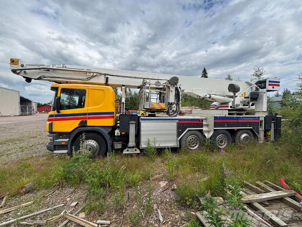 Scania 114 G Kraanaga veokid
