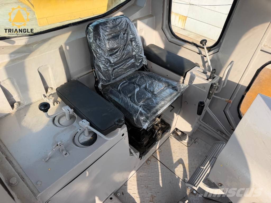 CAT D 7 G Buldožeri gusjeničari