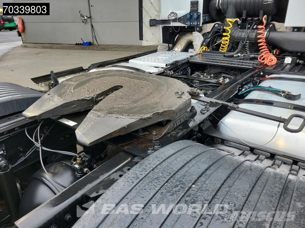 Ford F-Max 500 4X2 Retarder 2xTanks ACC Navi Standklima Tahače