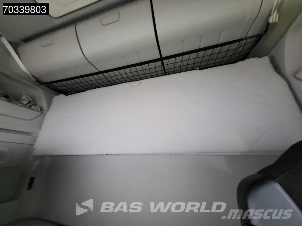 Ford F-Max 500 4X2 Retarder 2xTanks ACC Navi Standklima Cabezas tractoras