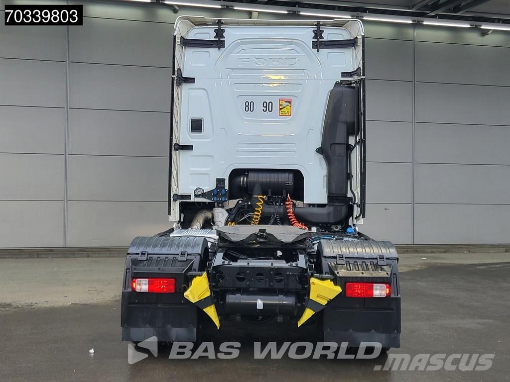 Ford F-Max 500 4X2 Retarder 2xTanks ACC Navi Standklima Naudoti vilkikai