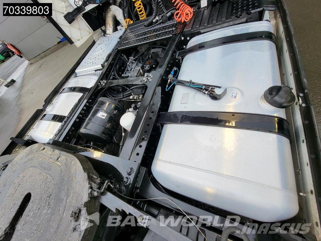 Ford F-Max 500 4X2 Retarder 2xTanks ACC Navi Standklima Tahače
