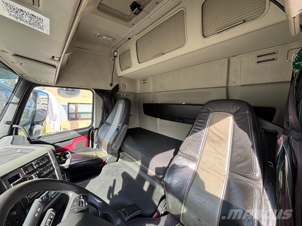Volvo FM500 6X2*4 + RETARDER + CARRIER SUPRA 1250 Kølelastbiler