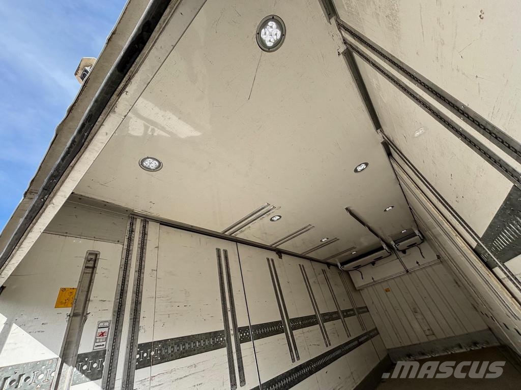 Volvo FM500 6X2*4 + RETARDER + CARRIER SUPRA 1250 Kølelastbiler