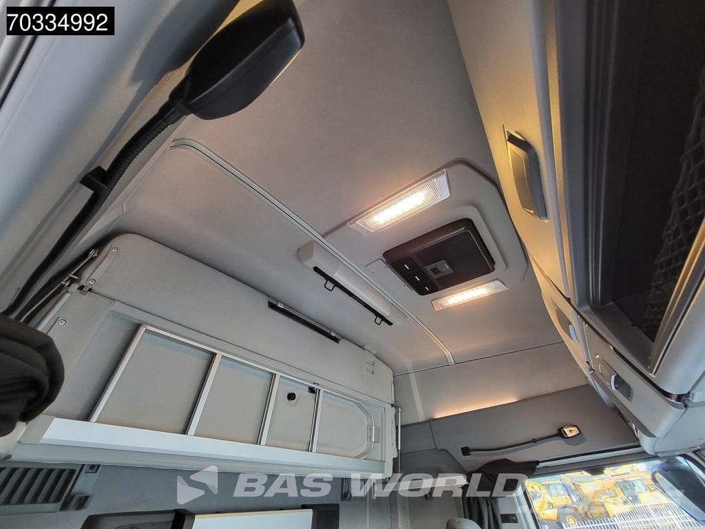 Renault T 480 4X2 HIGH 2x Tanks Standklima ACC Navi Тягачі