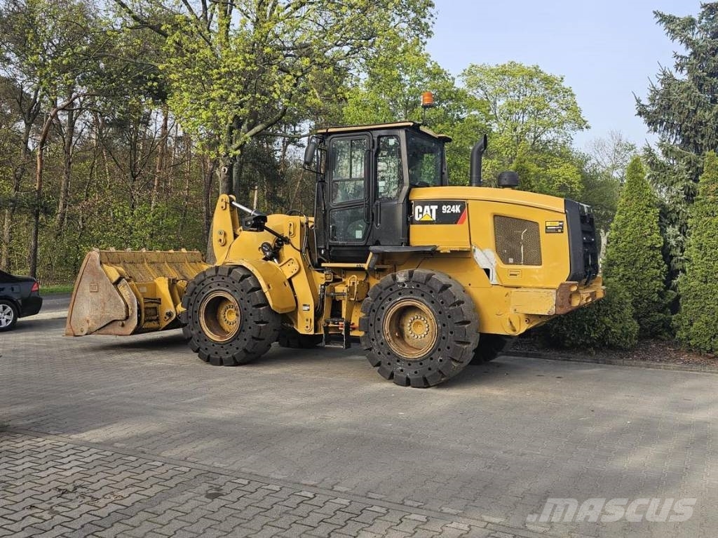 CAT 924K Pyöräkuormaajat