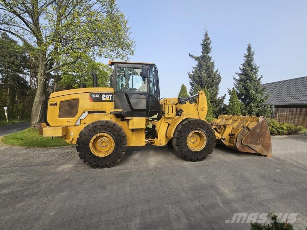 CAT 924K Pyöräkuormaajat