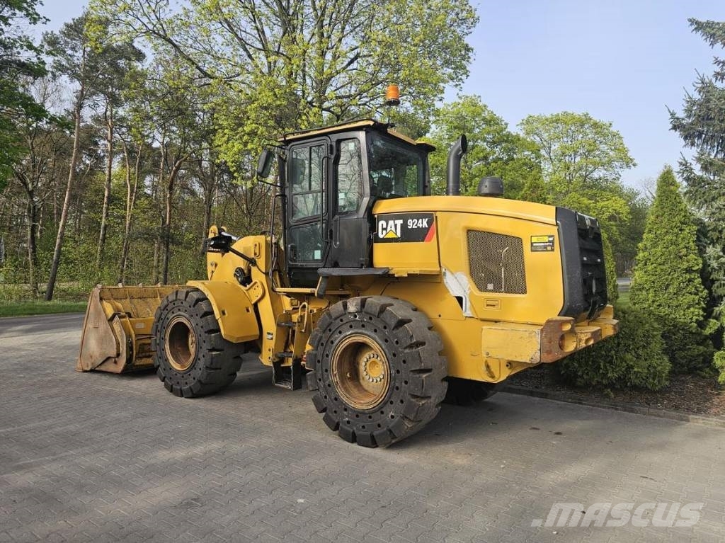 CAT 924K Pyöräkuormaajat