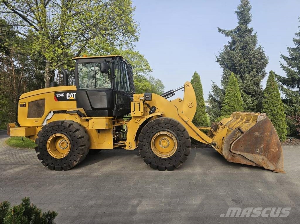 CAT 924K Pyöräkuormaajat