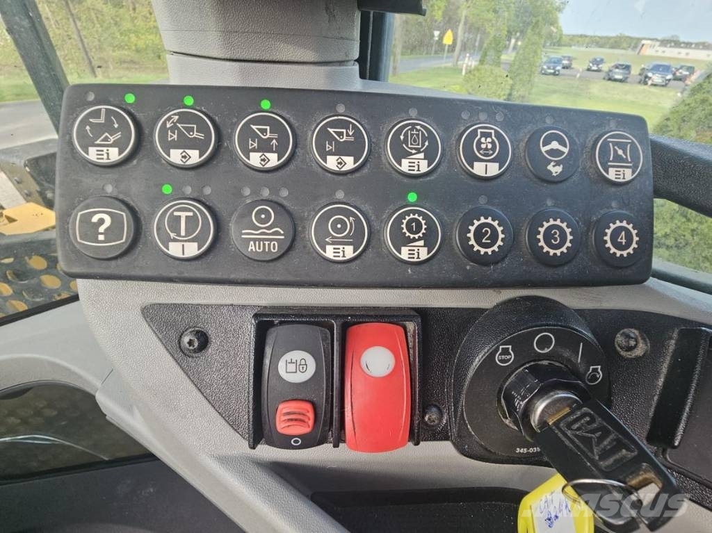 CAT 924K Pyöräkuormaajat