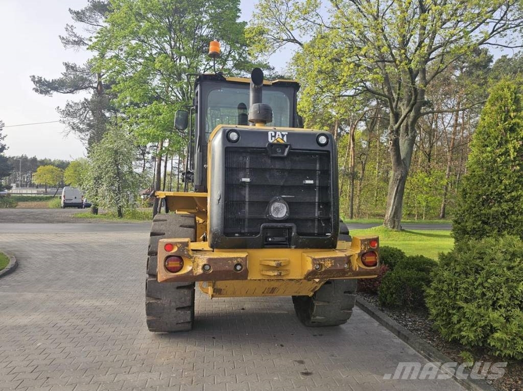 CAT 924K Pyöräkuormaajat