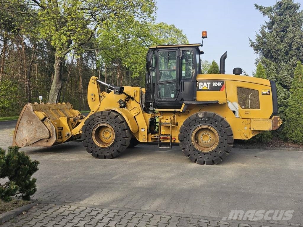 CAT 924K Pyöräkuormaajat