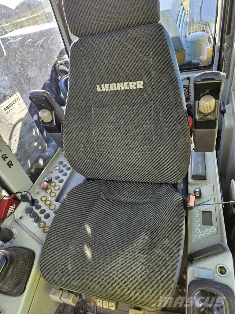 Liebherr zw900 Ekskavatori uz riteņiem