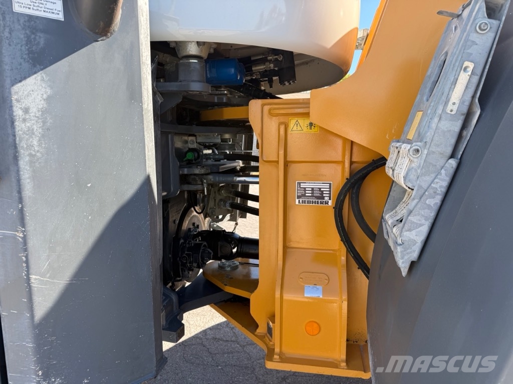 Liebherr L 566 Pyöräkuormaajat