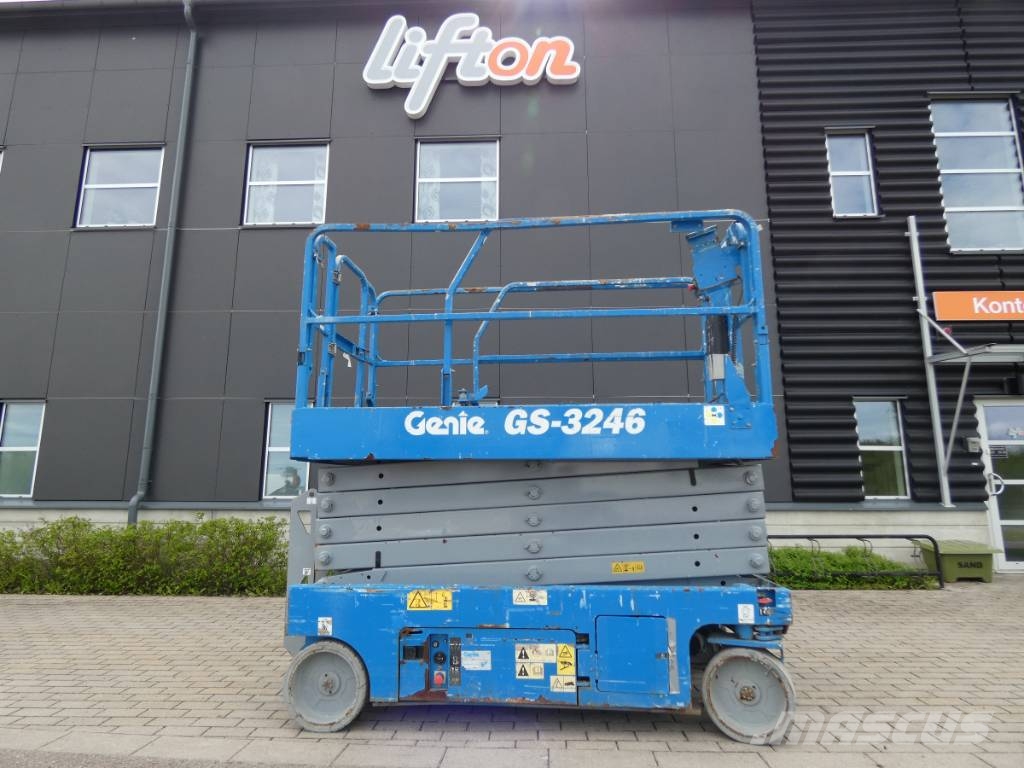 Genie GS 3246 Žirkliniai keltuvai