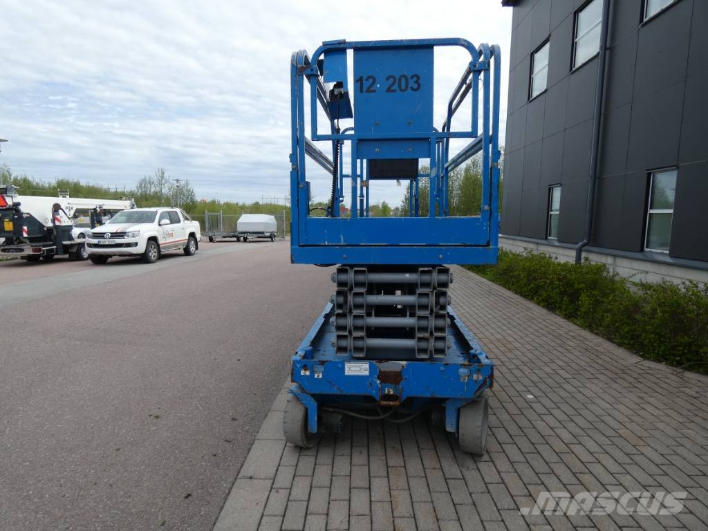 Genie GS 3246 Žirkliniai keltuvai