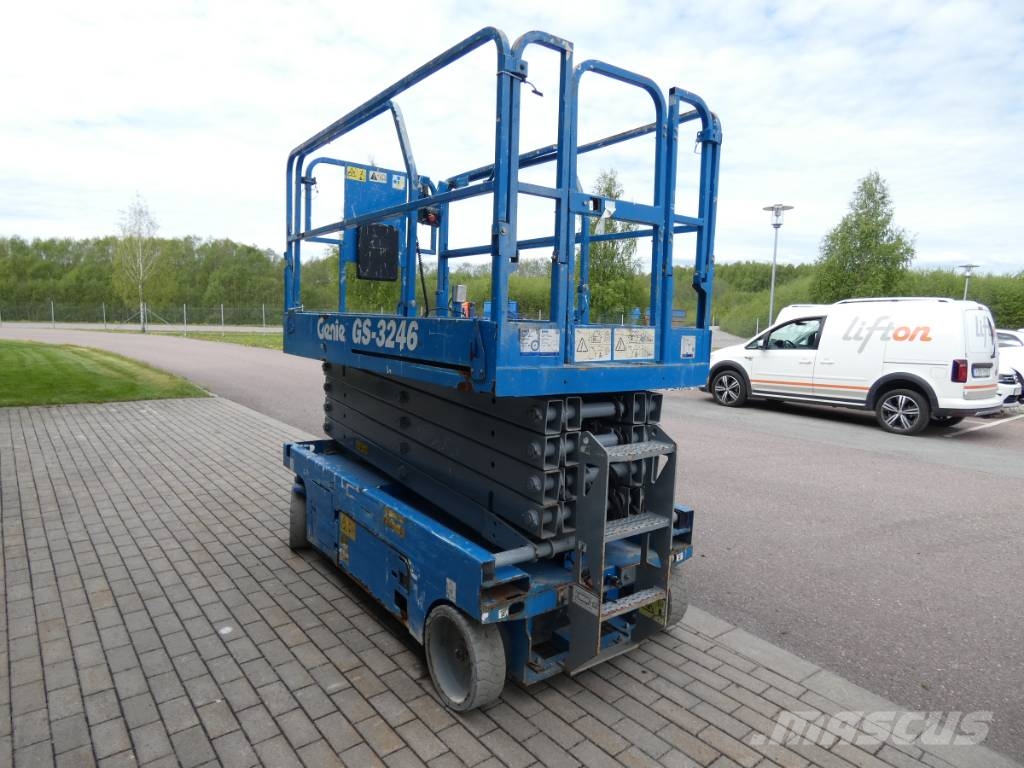 Genie GS 3246 Žirkliniai keltuvai