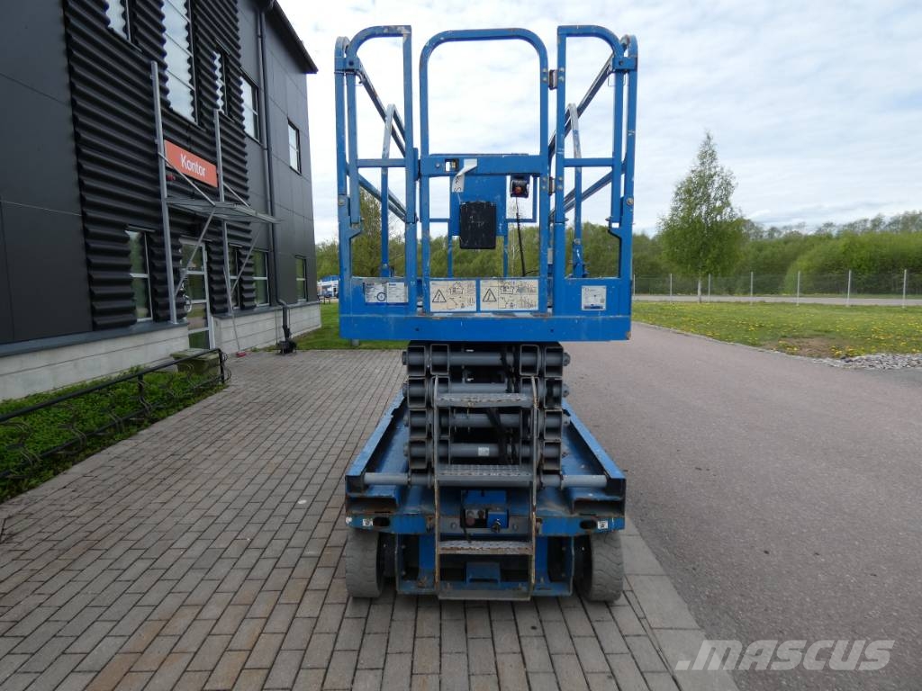 Genie GS 3246 Žirkliniai keltuvai