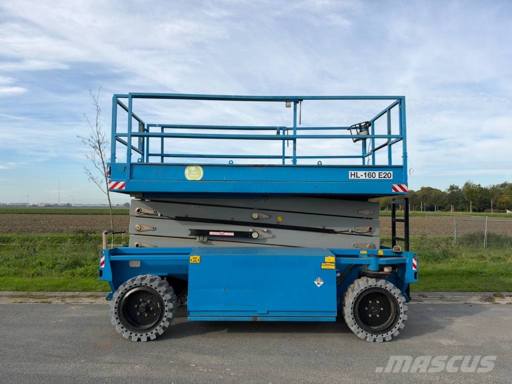 Holland Lift HL-160E20 Scheren-Arbeitsbühnen