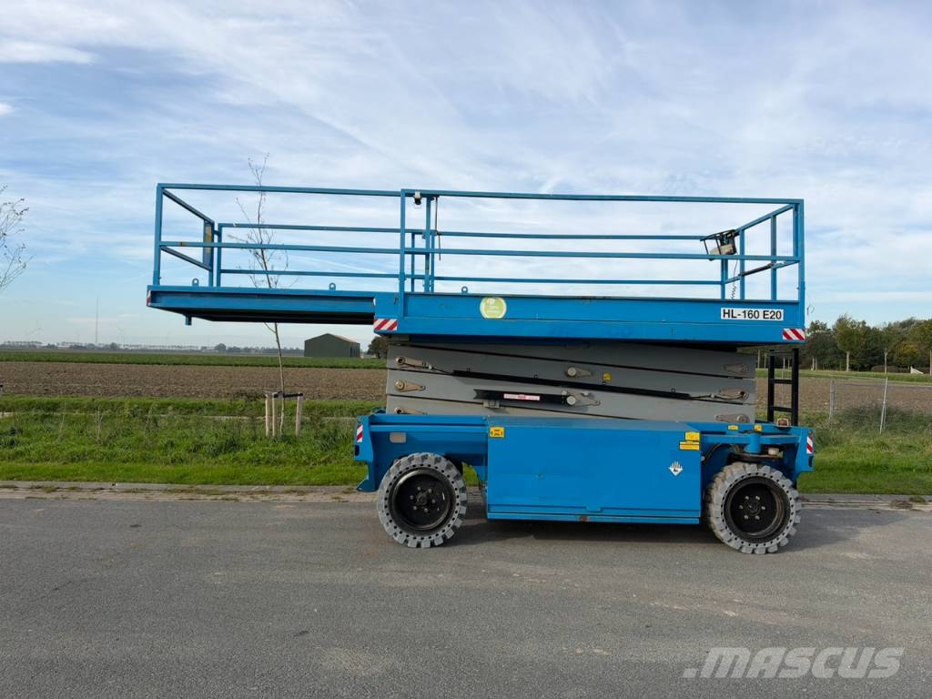 Holland Lift HL-160E20 Scheren-Arbeitsbühnen