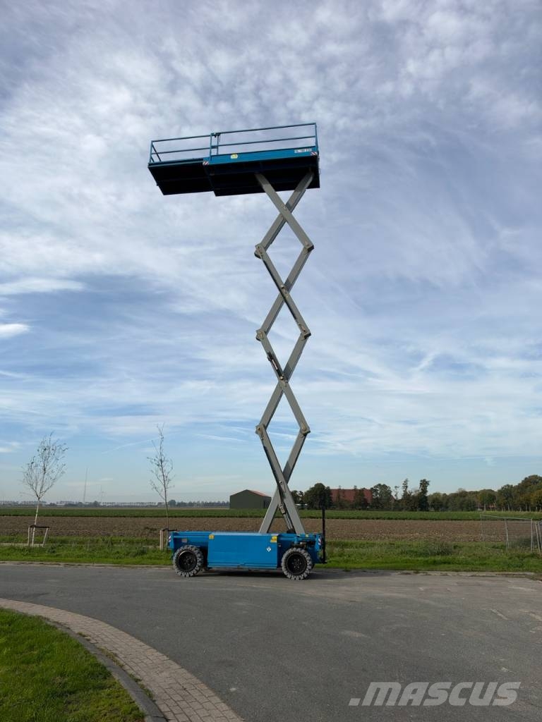 Holland Lift HL-160E20 Scheren-Arbeitsbühnen