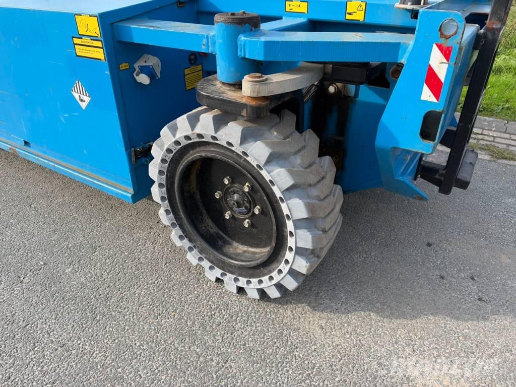 Holland Lift HL-160E20 Scheren-Arbeitsbühnen