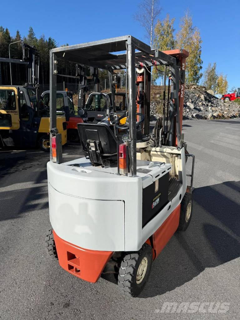 Nissan UM01L15U Elektriske trucker