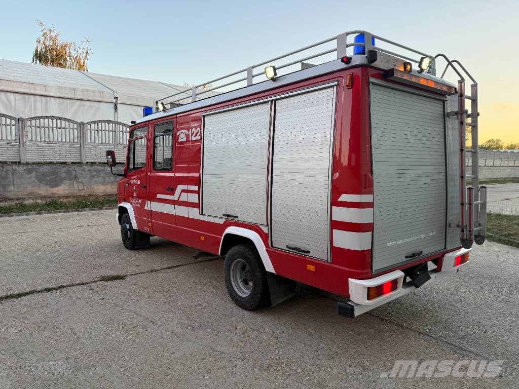 Mercedes-Benz 711 D Пожежні машини та устаткування