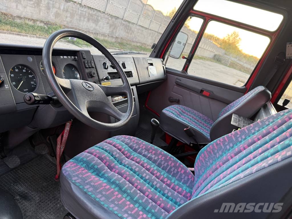 Mercedes-Benz 711 D Пожежні машини та устаткування