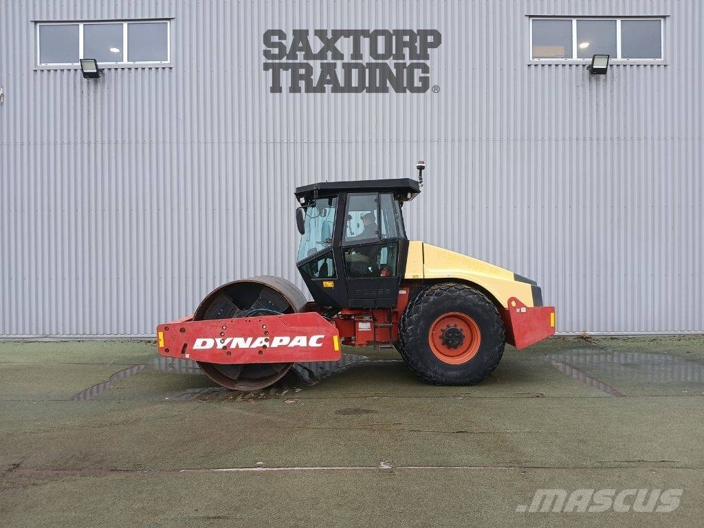 Dynapac CA 302 D 單輪滾壓機