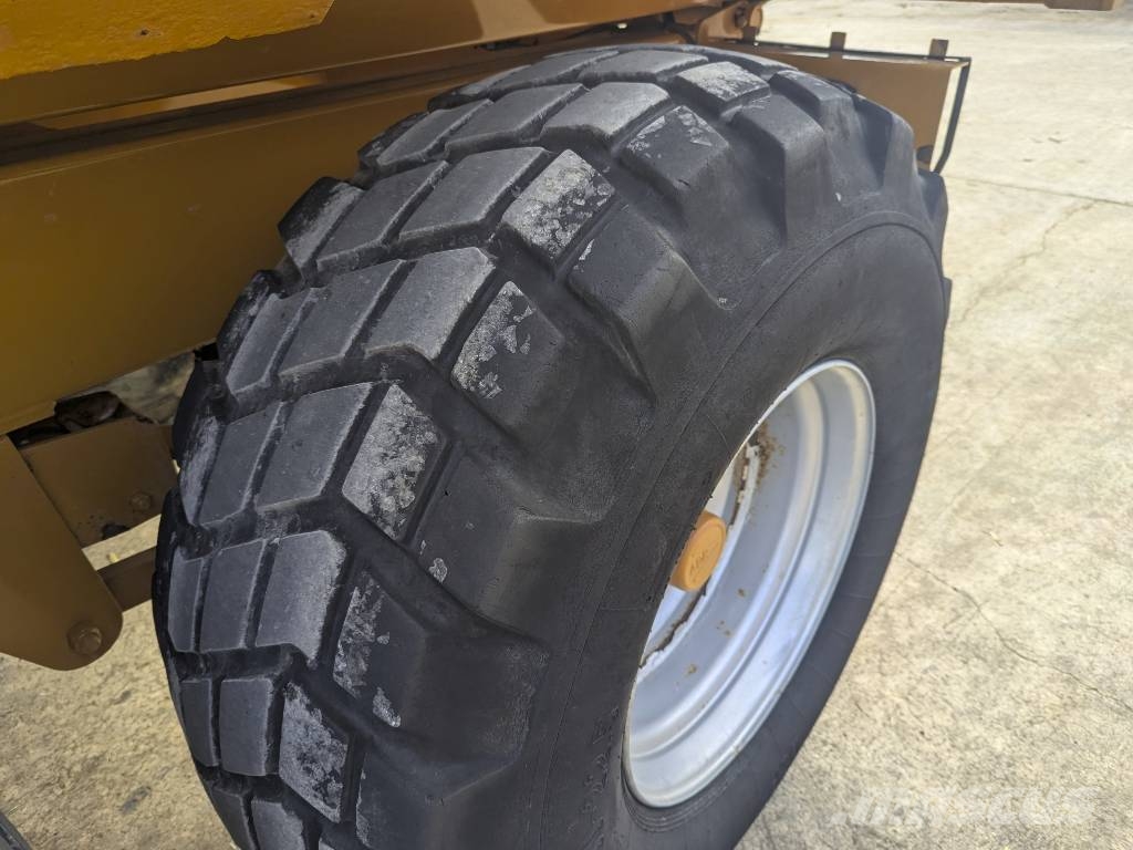 Richard Western SF11 Kallurhaagised