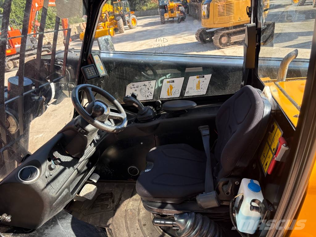 JCB 520-40 Teleskoplæssere