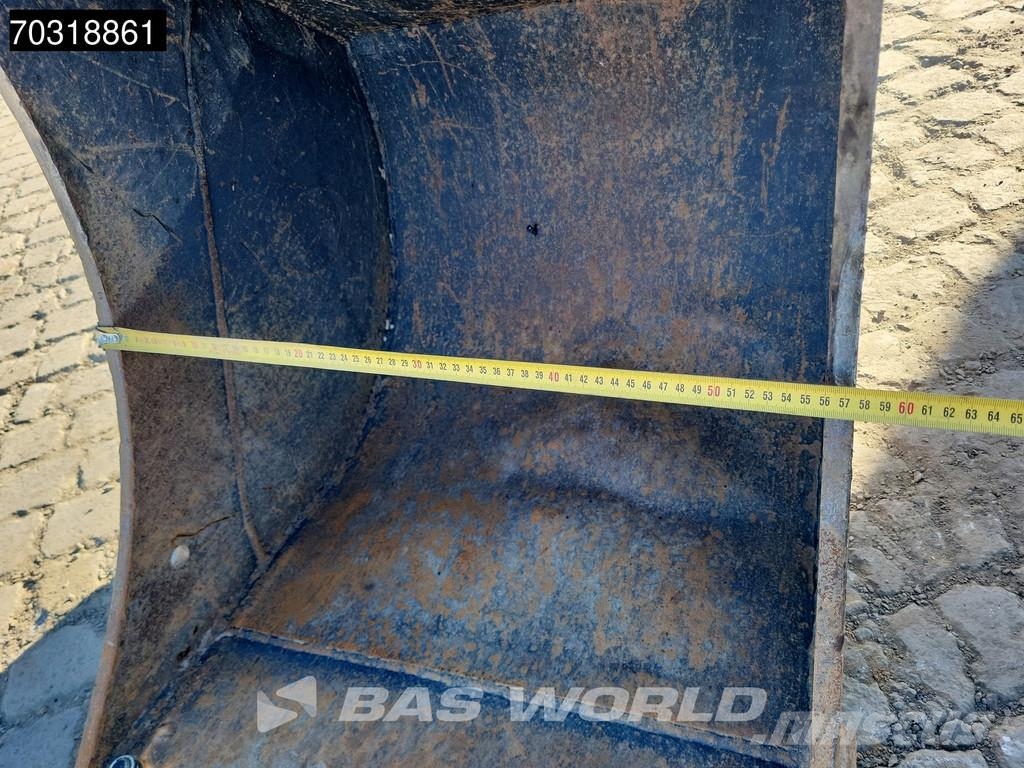 JCB 90Z-2 3 Buckets - A/C حفارات صغيرة أقل من 7 طن (حفارات صغيرة)