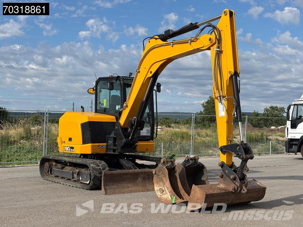 JCB 90Z-2 3 Buckets - A/C حفارات صغيرة أقل من 7 طن (حفارات صغيرة)