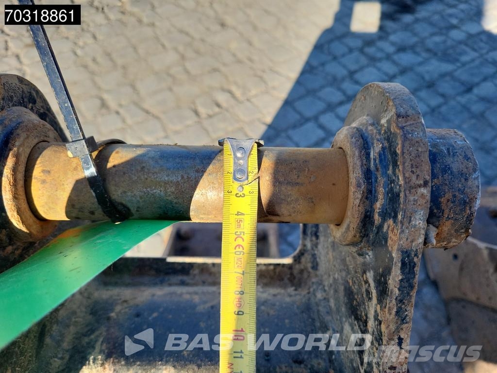 JCB 90Z-2 3 Buckets - A/C حفارات صغيرة أقل من 7 طن (حفارات صغيرة)