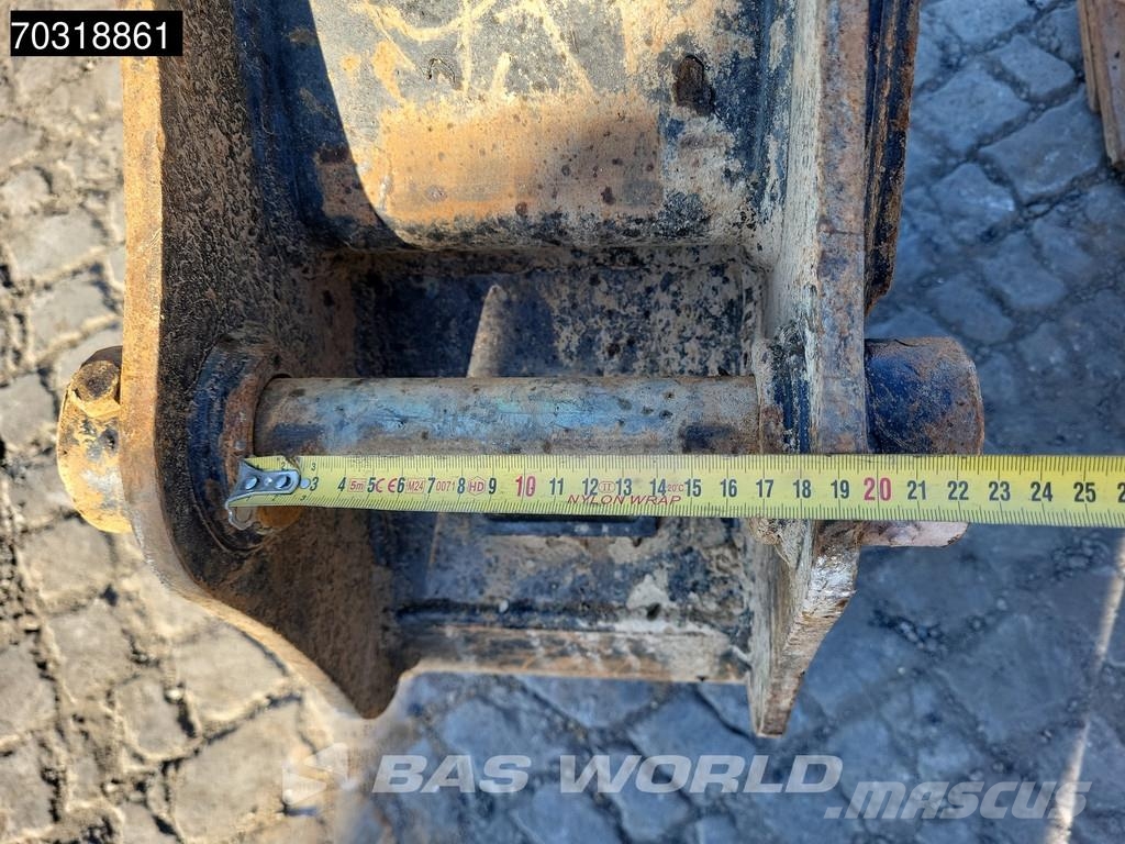 JCB 90Z-2 3 Buckets - A/C حفارات صغيرة أقل من 7 طن (حفارات صغيرة)