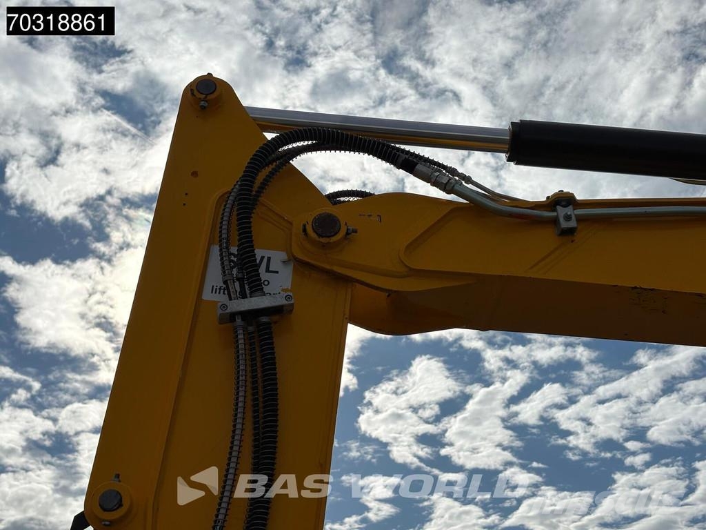 JCB 90Z-2 3 Buckets - A/C حفارات صغيرة أقل من 7 طن (حفارات صغيرة)