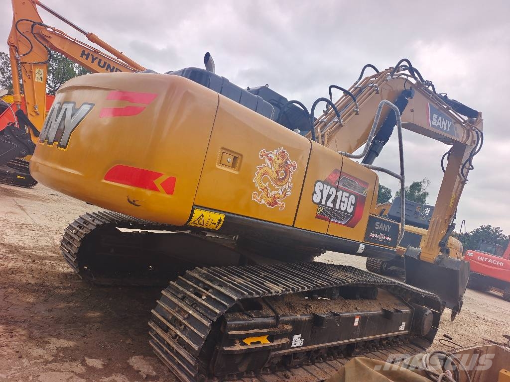 Sany 215C   3000 units excavators in stock 履带挖掘机