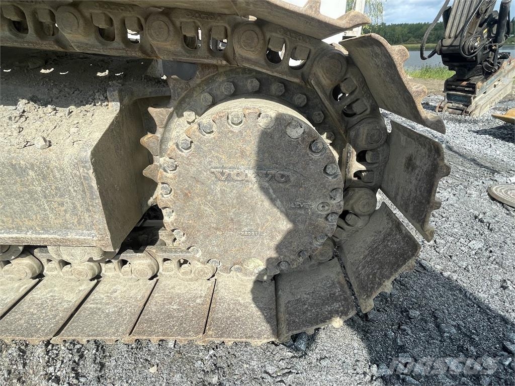 Volvo ECR235 EL Rupsgraafmachines