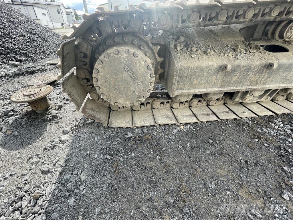 Volvo ECR235 EL Rupsgraafmachines