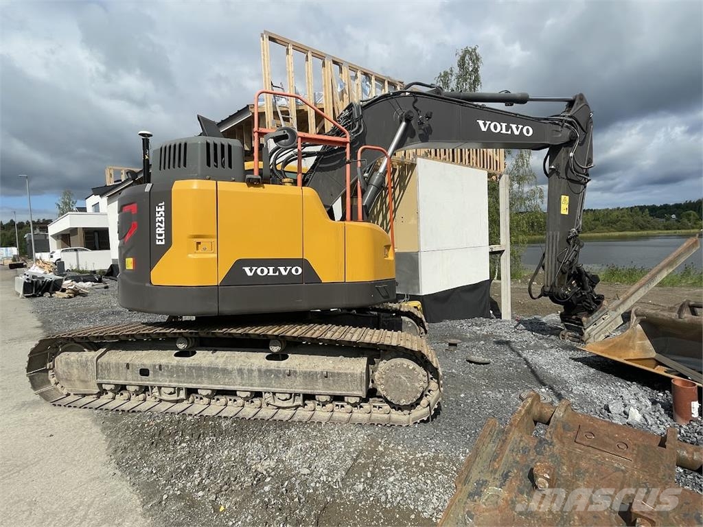 Volvo ECR235 EL Rupsgraafmachines