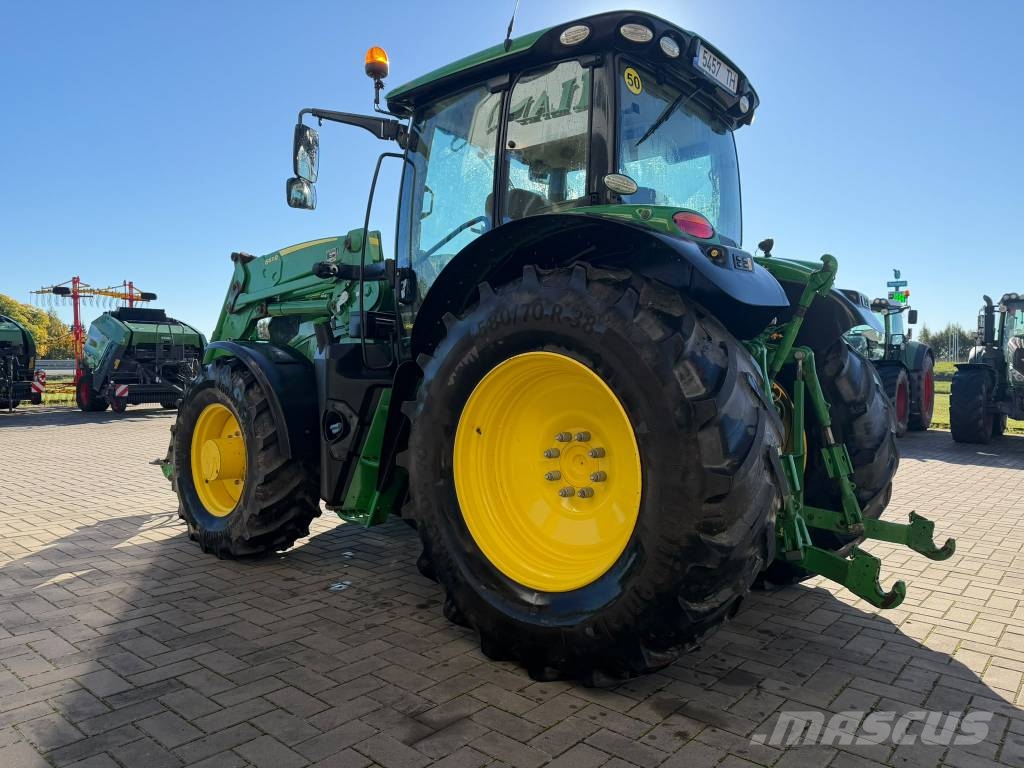 John Deere 6155 R Traktorit