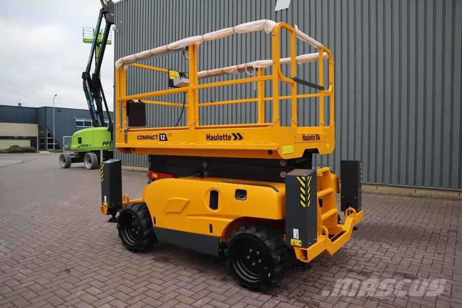 Haulotte Compact 12DX Valid Inspection, Diesel, 4x4 Drive, Elevadores de tesoura
