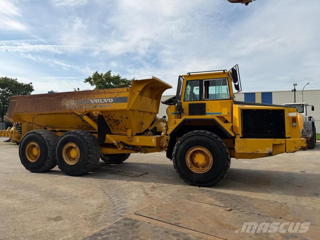Volvo A35C . Mini tombereau