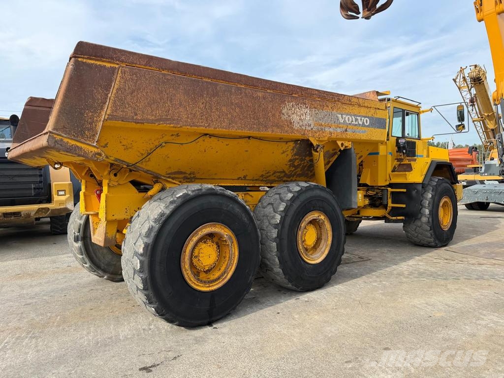 Volvo A35C . Mini tombereau
