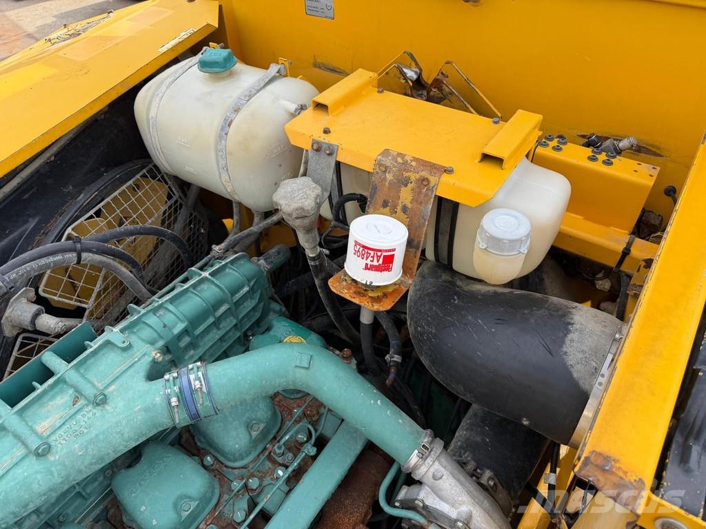 Volvo A35C . Mini tombereau